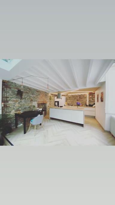 Casa Pelican Nantes Extérieur photo